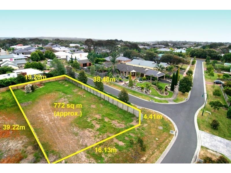 1 Fedra Street, Mount Martha VIC 3934