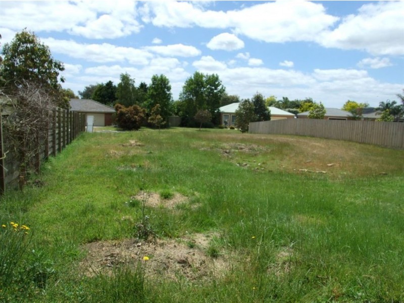 1 Fedra Street, Mount Martha VIC 3934