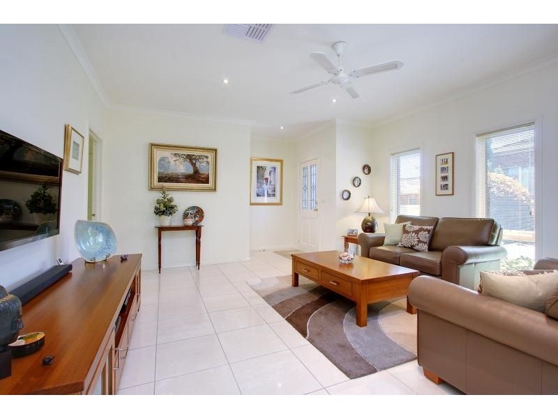 6/18 Nelson st, Mornington VIC 3931