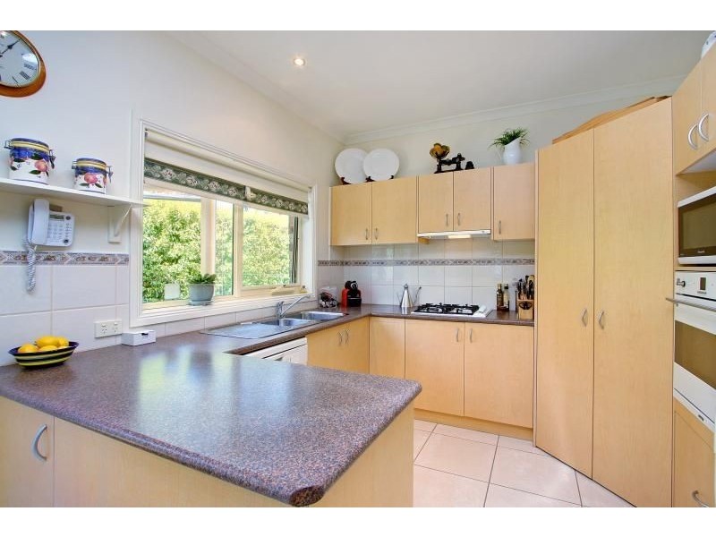 6/18 Nelson st, Mornington VIC 3931