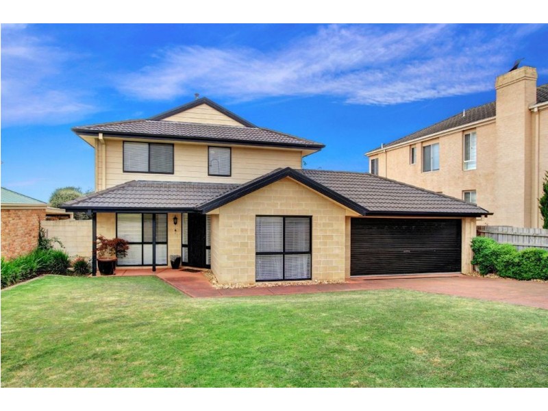 14 Glendenning Rise, Mornington VIC 3931