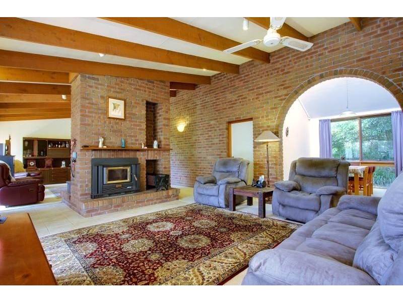 4 Cassandra Close, Somerville VIC 3912