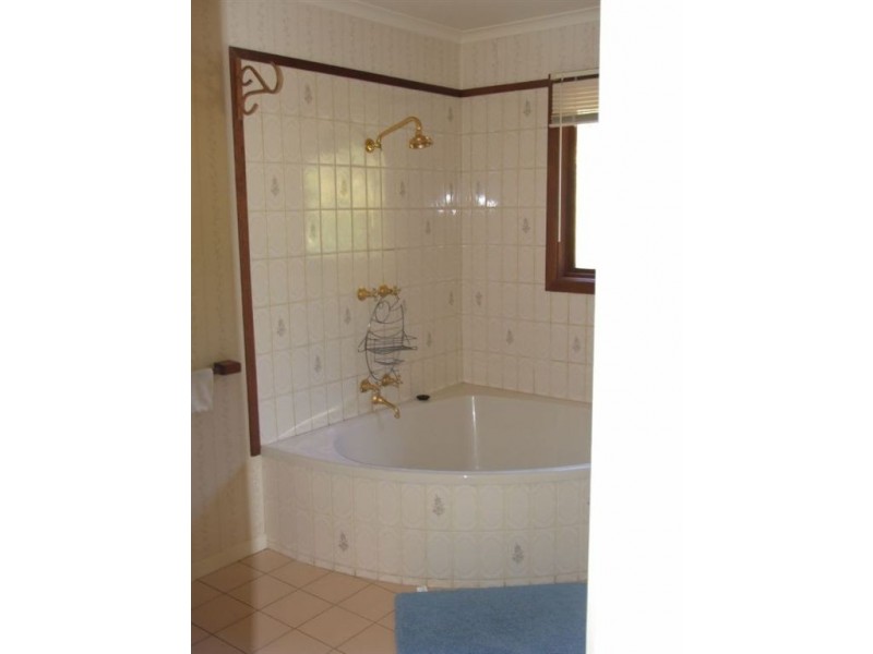 119 Bruce Rd, Mount Martha VIC 3934