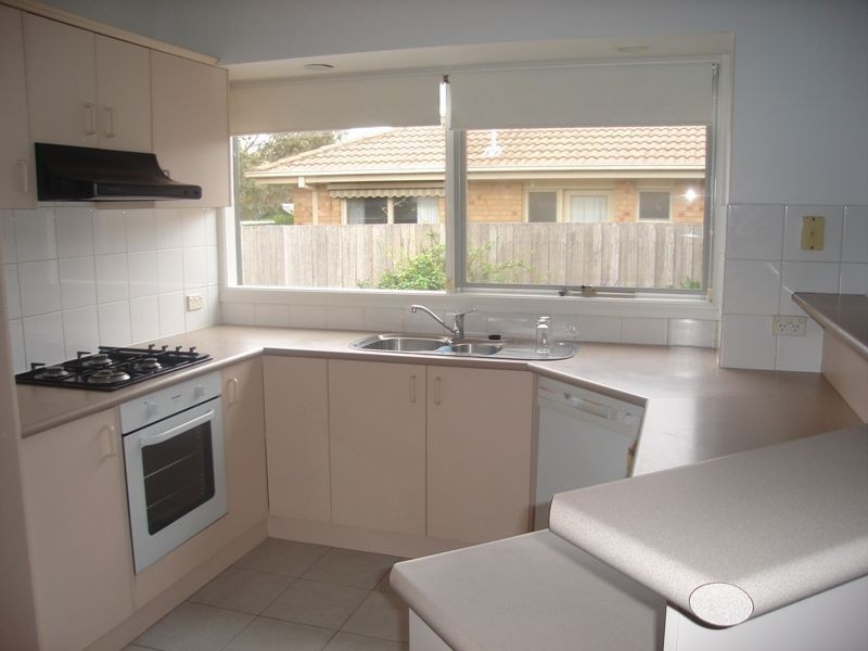 24 Acacia, Mount Martha VIC 3934