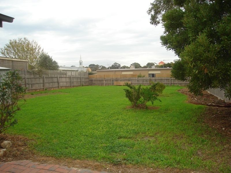 24 Acacia, Mount Martha VIC 3934