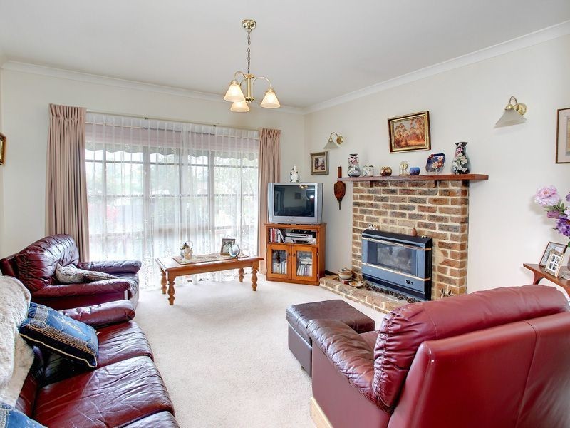 9 Layton Crescent, Mount Martha VIC 3934