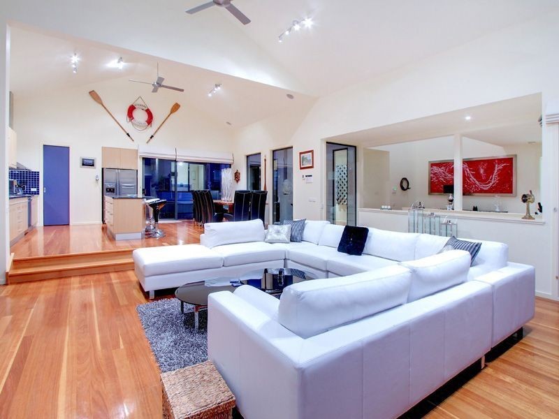 19 Rockleigh Drive, Mount Martha VIC 3934