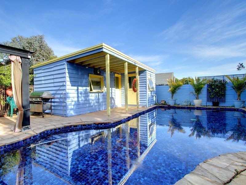 16 Finlayson Avenue, Mount Martha VIC 3934