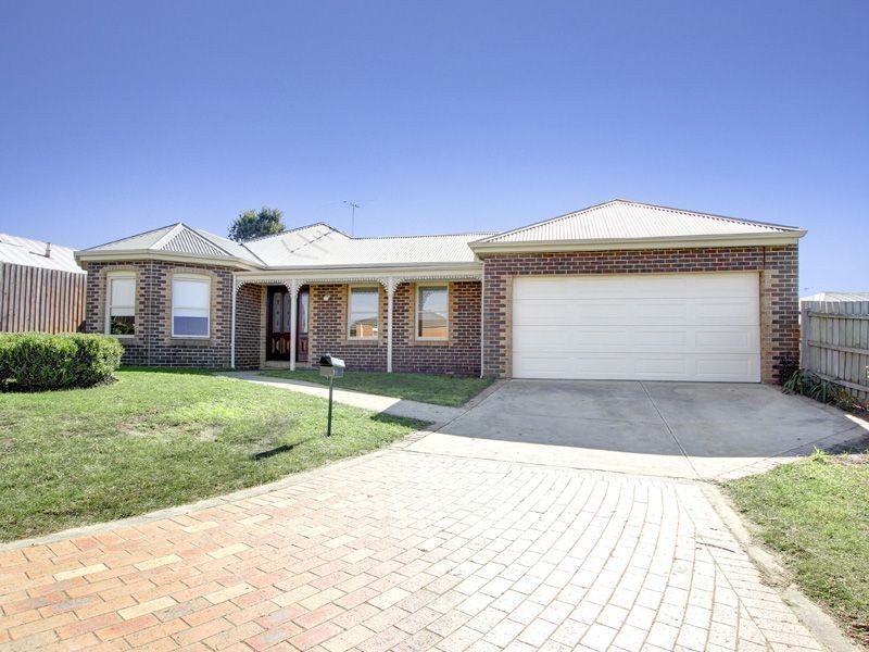 11 Piping Lane, Mount Martha VIC 3934