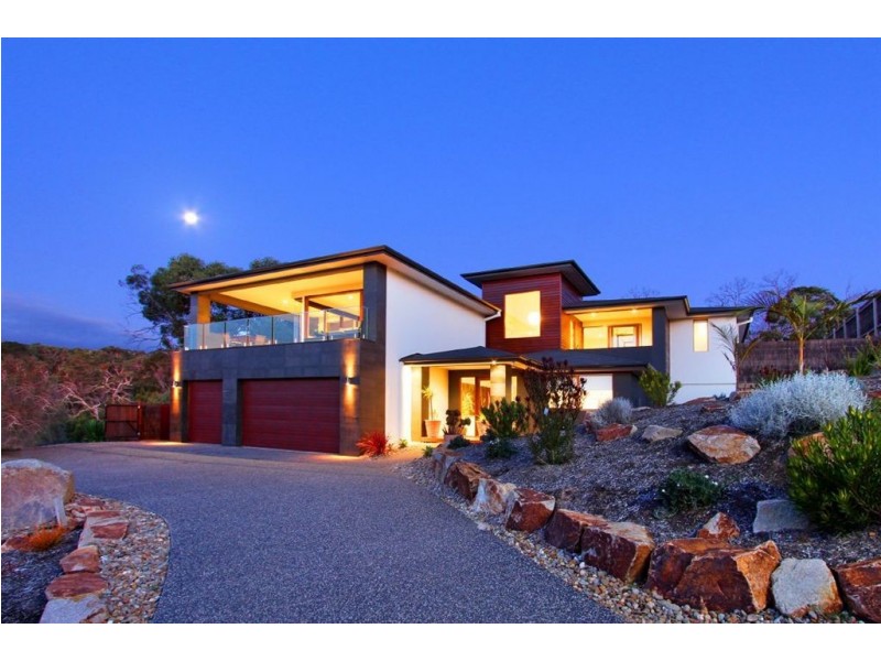 12 Clearwater Close, Mount Martha VIC 3934