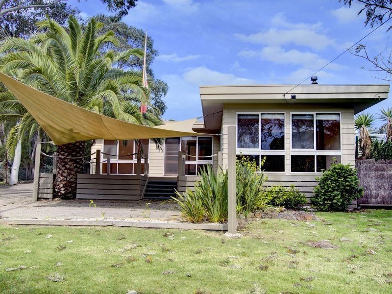 96 Panorama Drv, Mount Martha VIC 3934