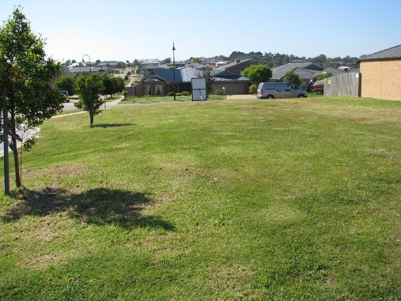 15 Haycutters Crt, Mount Martha VIC 3934
