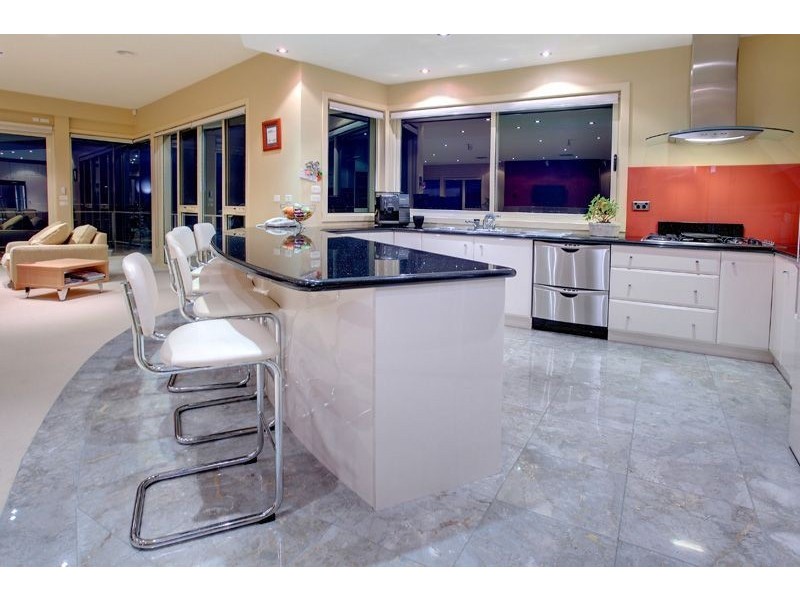 3 Headland Waters, Mount Martha VIC 3934