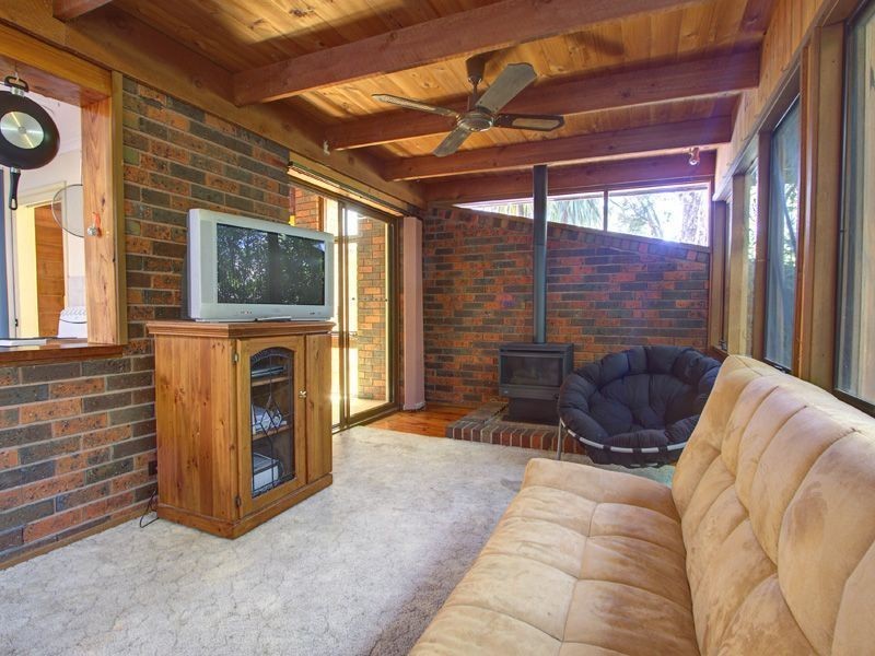 62 Hopetoun Avenue, Mount Martha VIC 3934