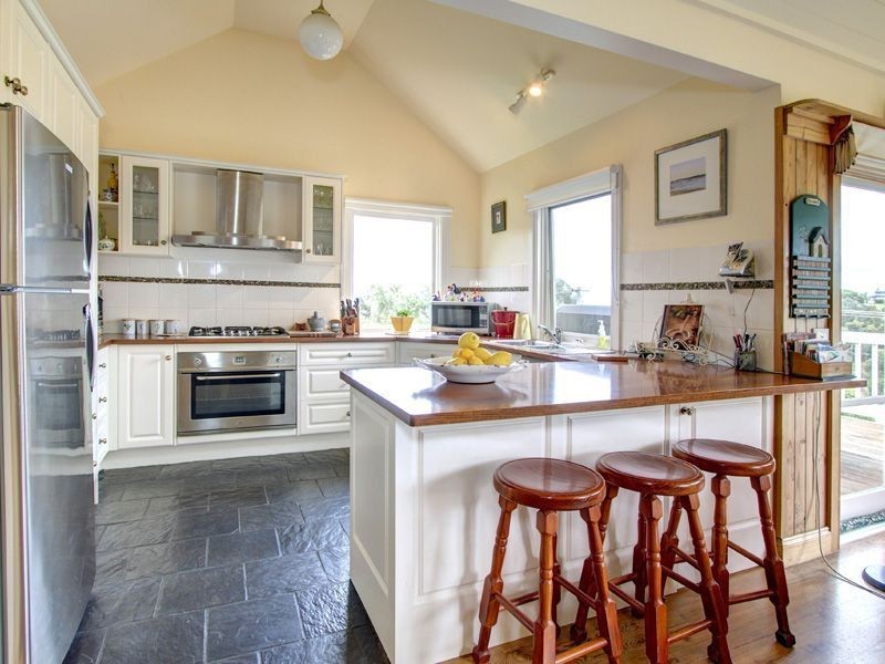 9 Asquith Avenue, Mount Martha VIC 3934