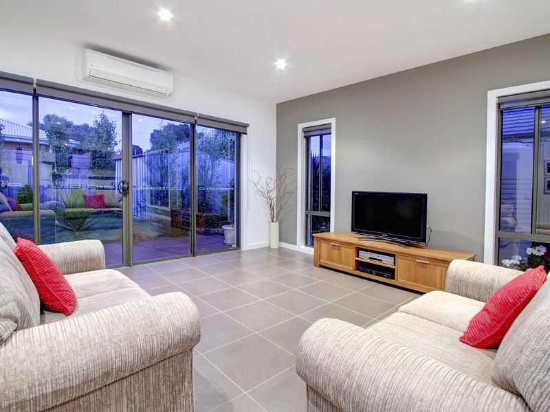 33 Harrap Road, Mount Martha VIC 3934