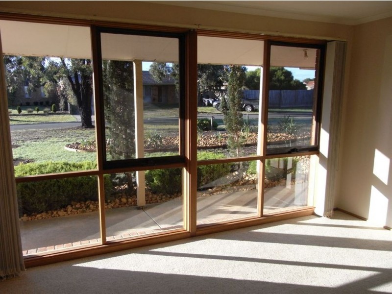 3 Broxbourne Brae, Mornington VIC 3931