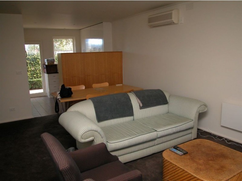 4/9 Leicester Avenue, Mount Eliza VIC 3930