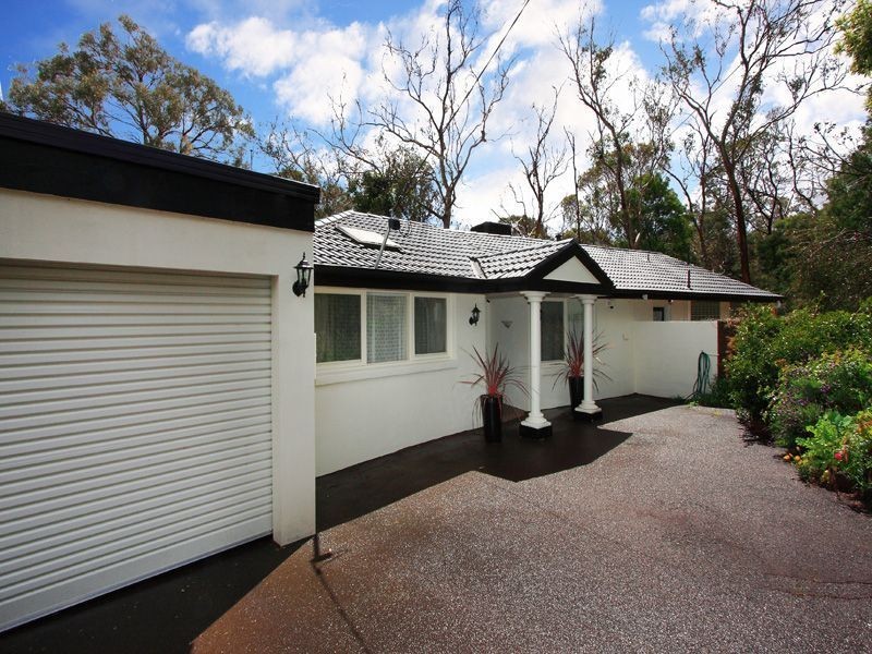 7 Camelot Court, Mount Eliza VIC 3930