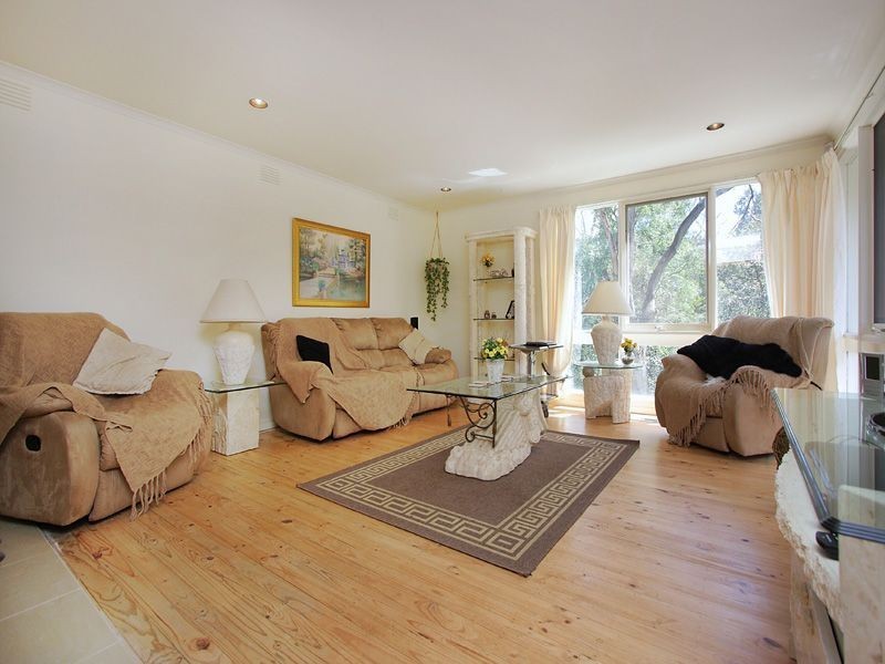 7 Camelot Court, Mount Eliza VIC 3930