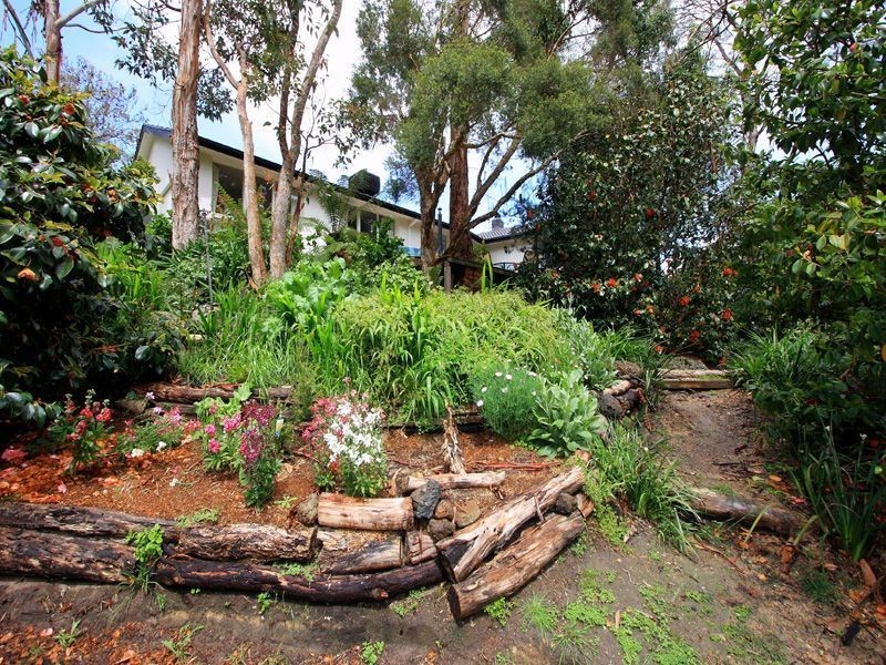 7 Camelot Court, Mount Eliza VIC 3930