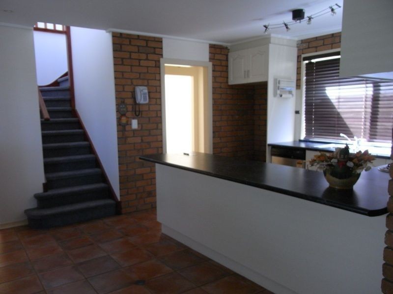 10 Yewers Avenue, Mount Eliza VIC 3930