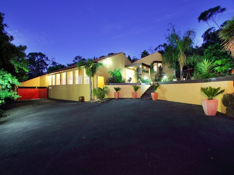 54 Millbank Drive, Mount Eliza VIC 3930 the real estate agency