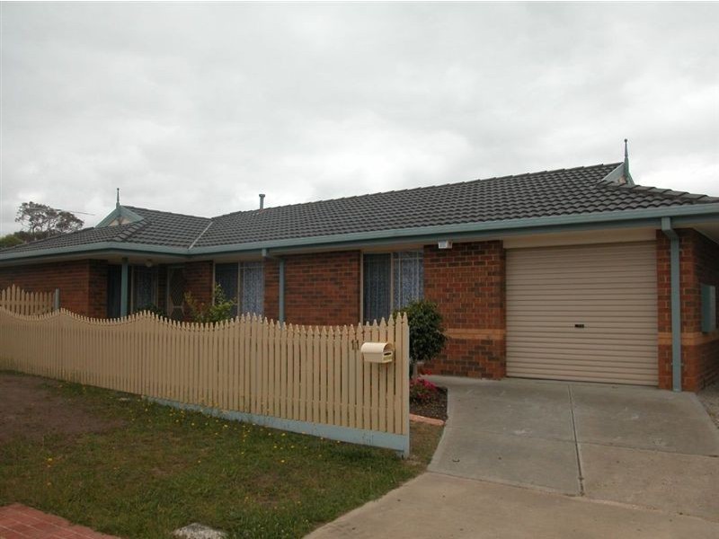 11 MARINO COURT, Mornington VIC 3931