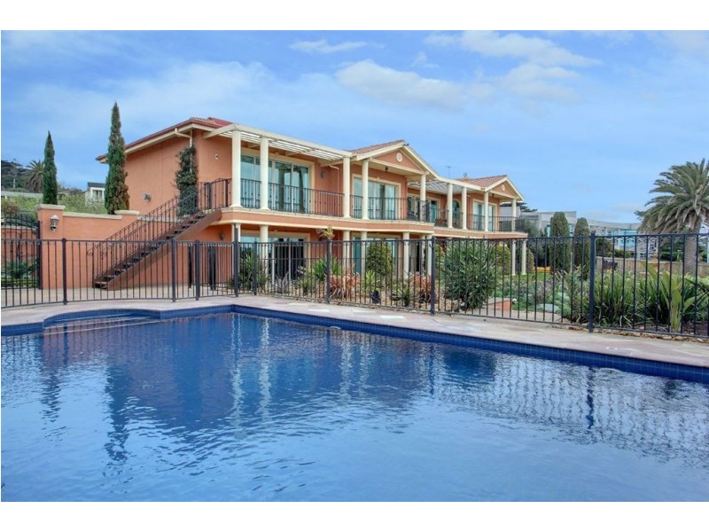 67 Williams Road, Mount Eliza VIC 3930