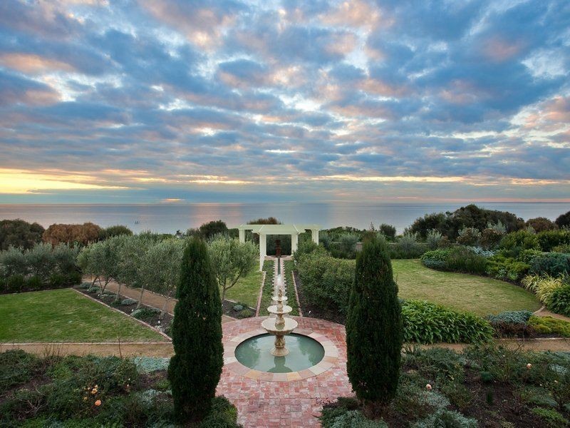 67 Williams Road, Mount Eliza VIC 3930