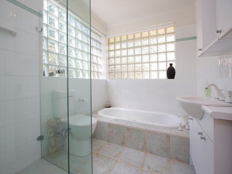 7 Camelot Court, Mount Eliza VIC 3930