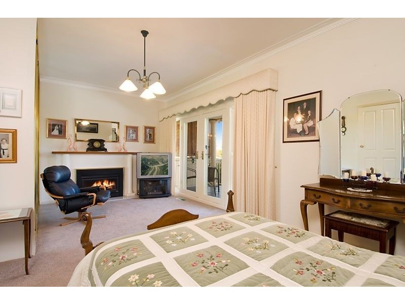 17 Humphries Road, Frankston South VIC 3199