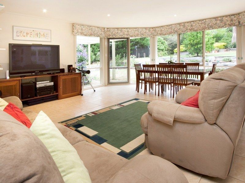 26 Bellbird Road, Mount Eliza VIC 3930