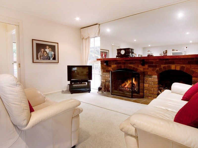 26 Bellbird Road, Mount Eliza VIC 3930