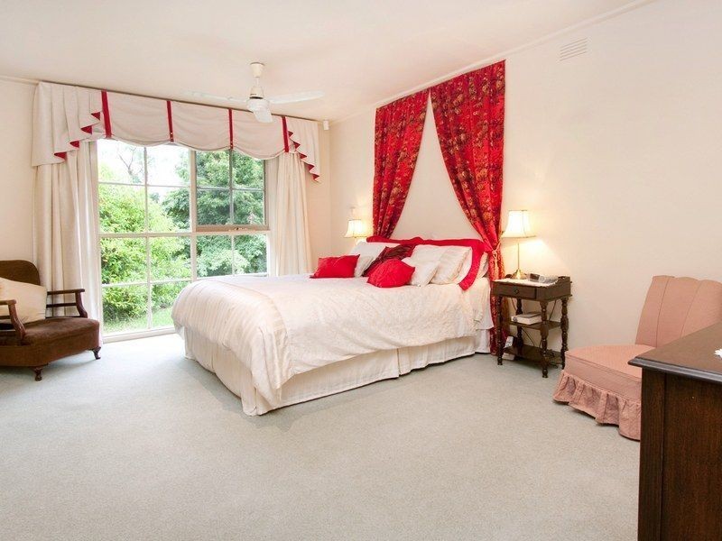 26 Bellbird Road, Mount Eliza VIC 3930