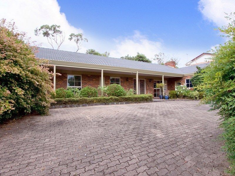 26 Bellbird Road, Mount Eliza VIC 3930
