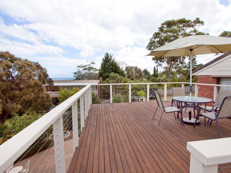 26 Volitans Avenue, Mount Eliza VIC 3930