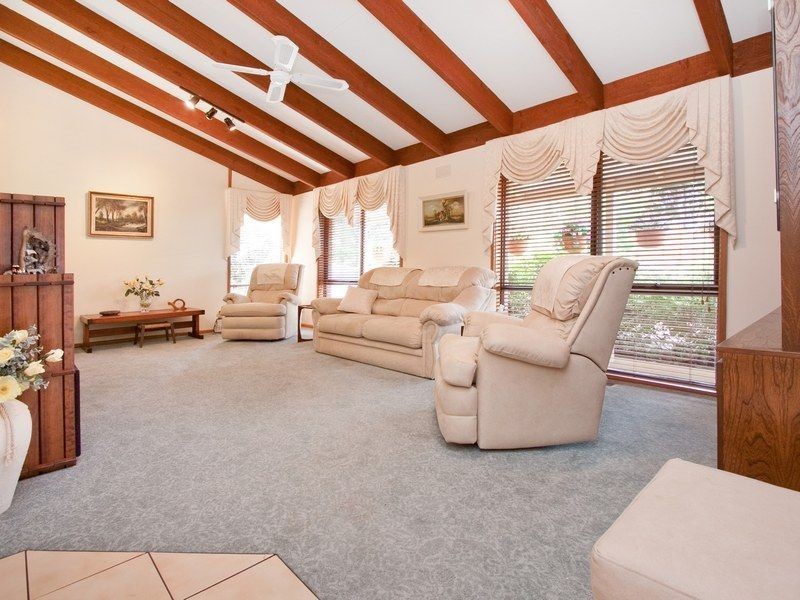 26 Volitans Avenue, Mount Eliza VIC 3930