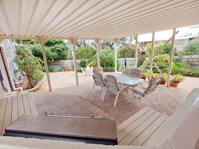 26 Volitans Avenue, Mount Eliza VIC 3930