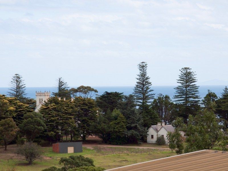 26 Volitans Avenue, Mount Eliza VIC 3930