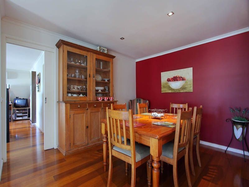 10 Bellevue Crescent, Mount Eliza VIC 3930