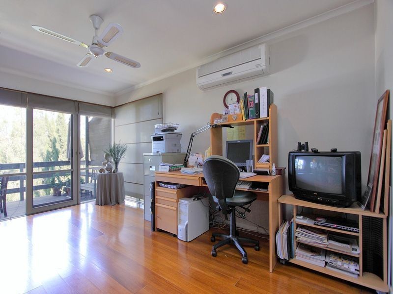 10 Bellevue Crescent, Mount Eliza VIC 3930