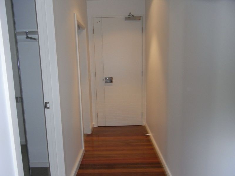 16/2 ROSS STREET, Mornington VIC 3931