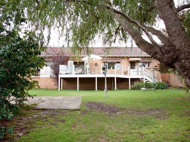 60 Old Mornington Road, Mount Eliza VIC 3930