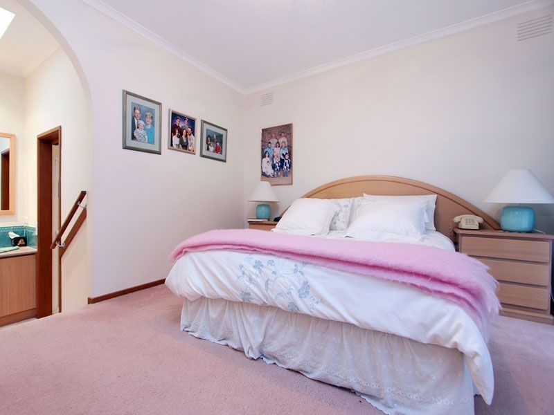 2 Boxmoor Court, Mount Eliza VIC 3930