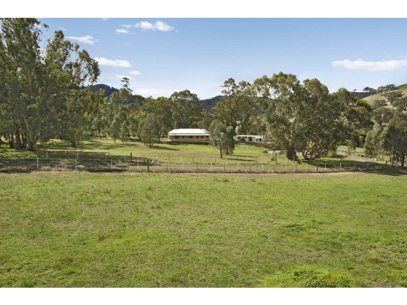 256 Dry Creek Road, Bonnie Doon VIC 3720