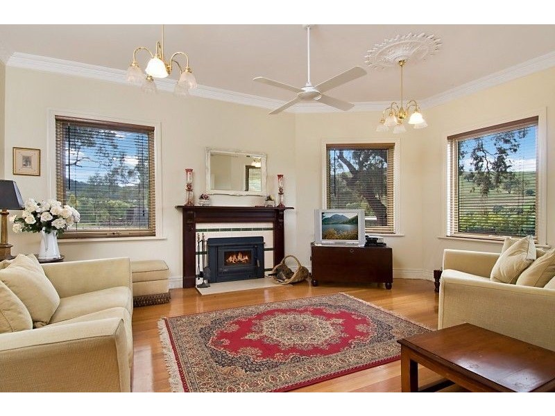 256 Dry Creek Road, Bonnie Doon VIC 3720