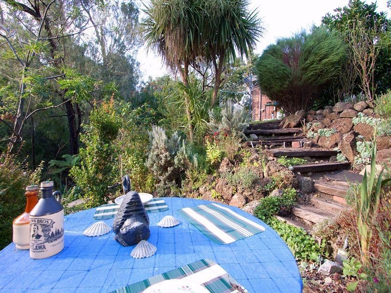 6 Camelot Court, Mount Eliza VIC 3930