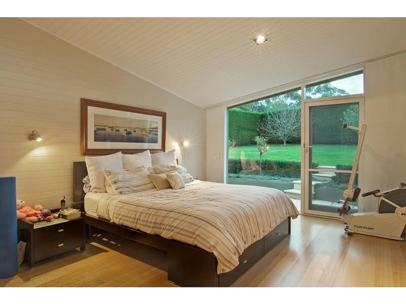 10 Bilgola Court, Mount Eliza VIC 3930