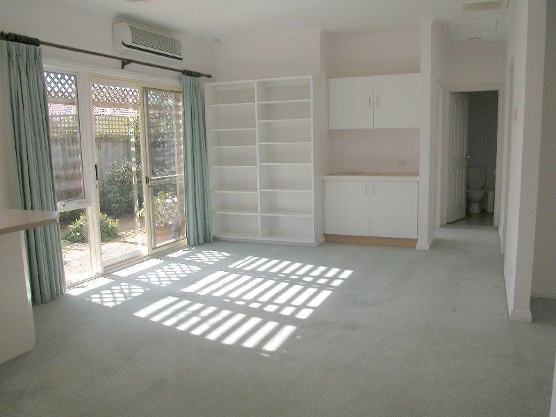 2/91 CANADIAN BAY, Mount Eliza VIC 3930